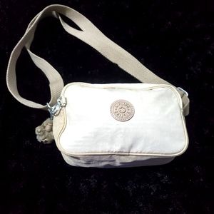 Vintage Kipling crossbody bag